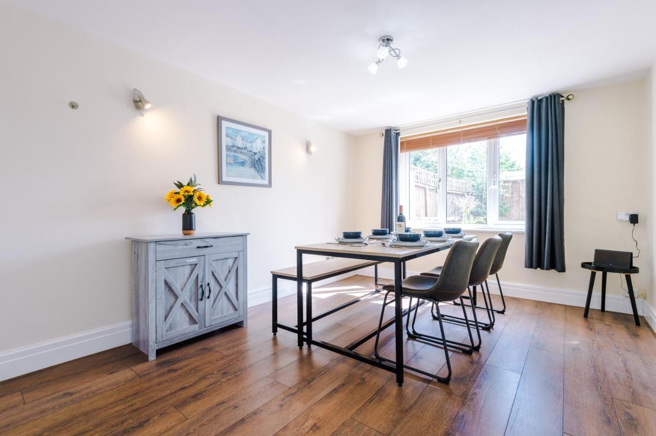 Charming 3-Bed Cottage In Chester, Ideal For Families & Workers, Free Parking - Sleeps 7 מראה חיצוני תמונה