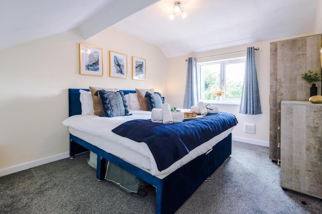 Charming 3-Bed Cottage In Chester, Ideal For Families & Workers, Free Parking - Sleeps 7 מראה חיצוני תמונה